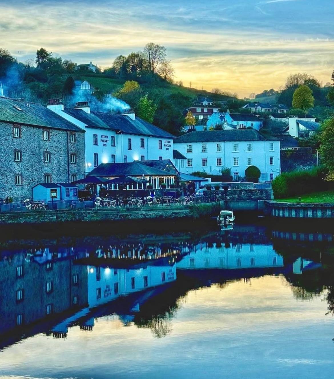 The Steam Packet Inn Тотнес Экстерьер фото